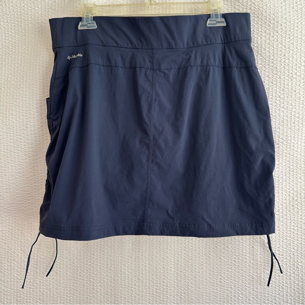 Columbia Women’s Navy Blue Omni-Shield Skort Skirt Size: Large - Picture 2 of 10